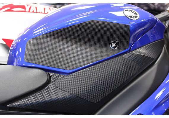 EAZI GRIP PRO ΑΥΤΟΚΌΛΛΗΤΑ ΤΕΠΟΖΊΤΟΥ YAMAHA YZF R6 2008-2016 ΜΑΎΡΑ ΑΝΤΙΟΛΙΣΘΗΤΙΚΆ